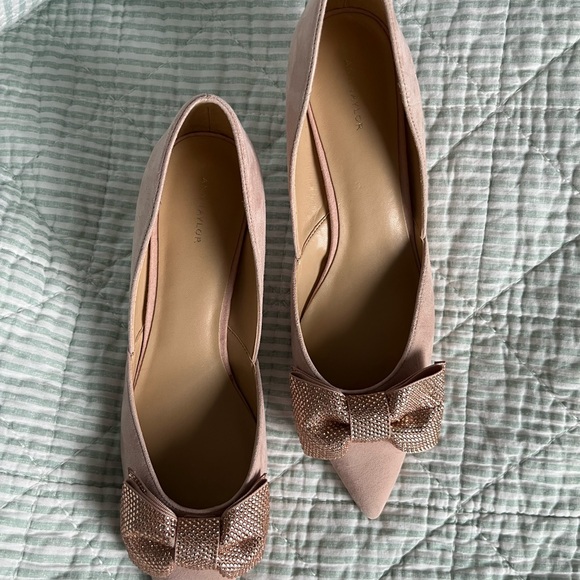 Ann Taylor Light Pink Suede Kitten Heels Sparkle Bow 10M - Picture 3 of 5